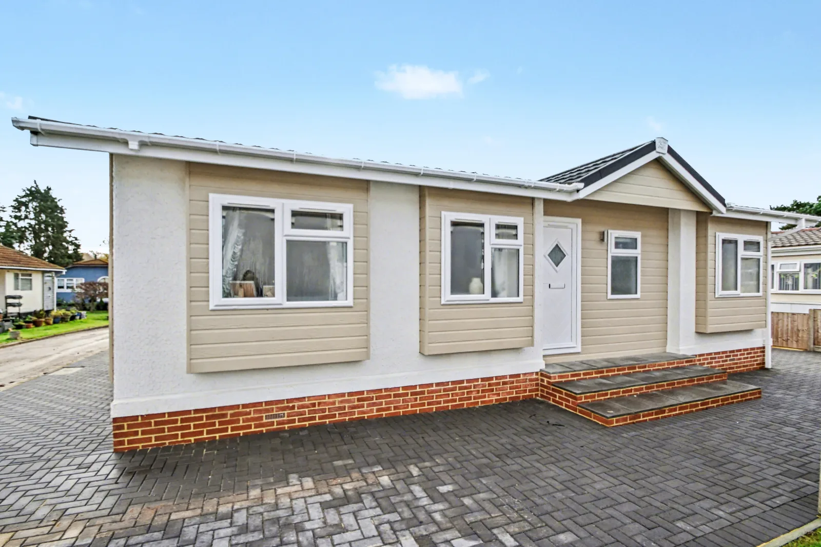 25 St Brelade's Court