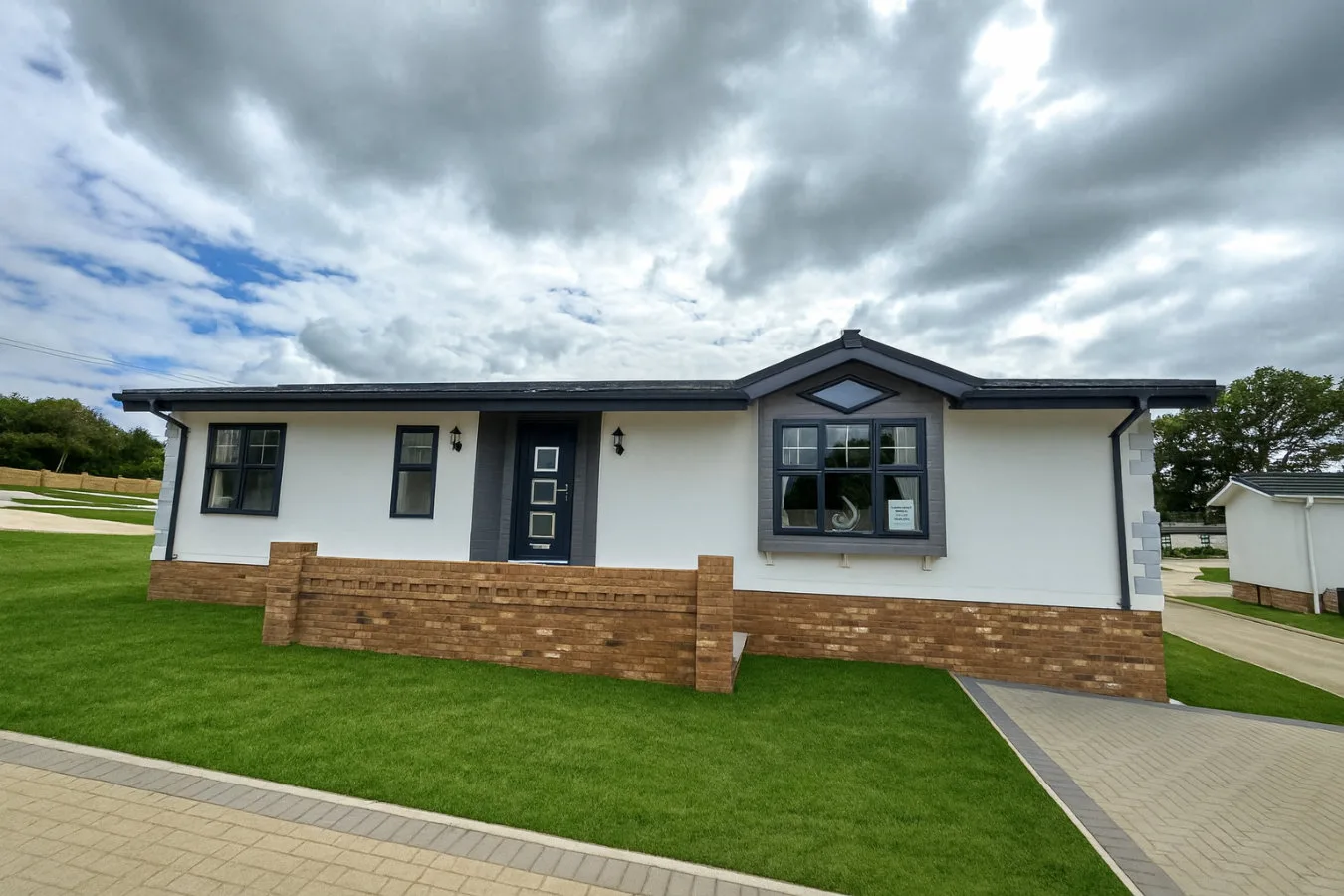 32 Meadow Gardens