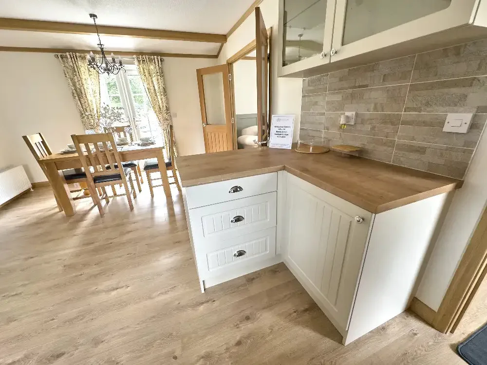 40 Meadow Gardens, view 5