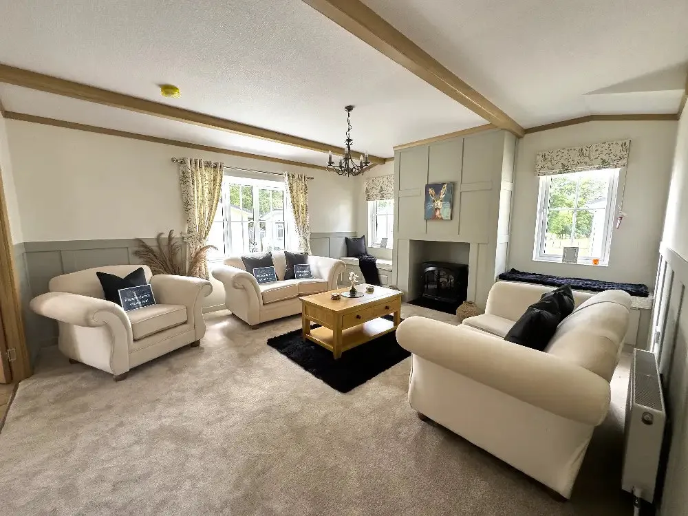 40 Meadow Gardens, view 2